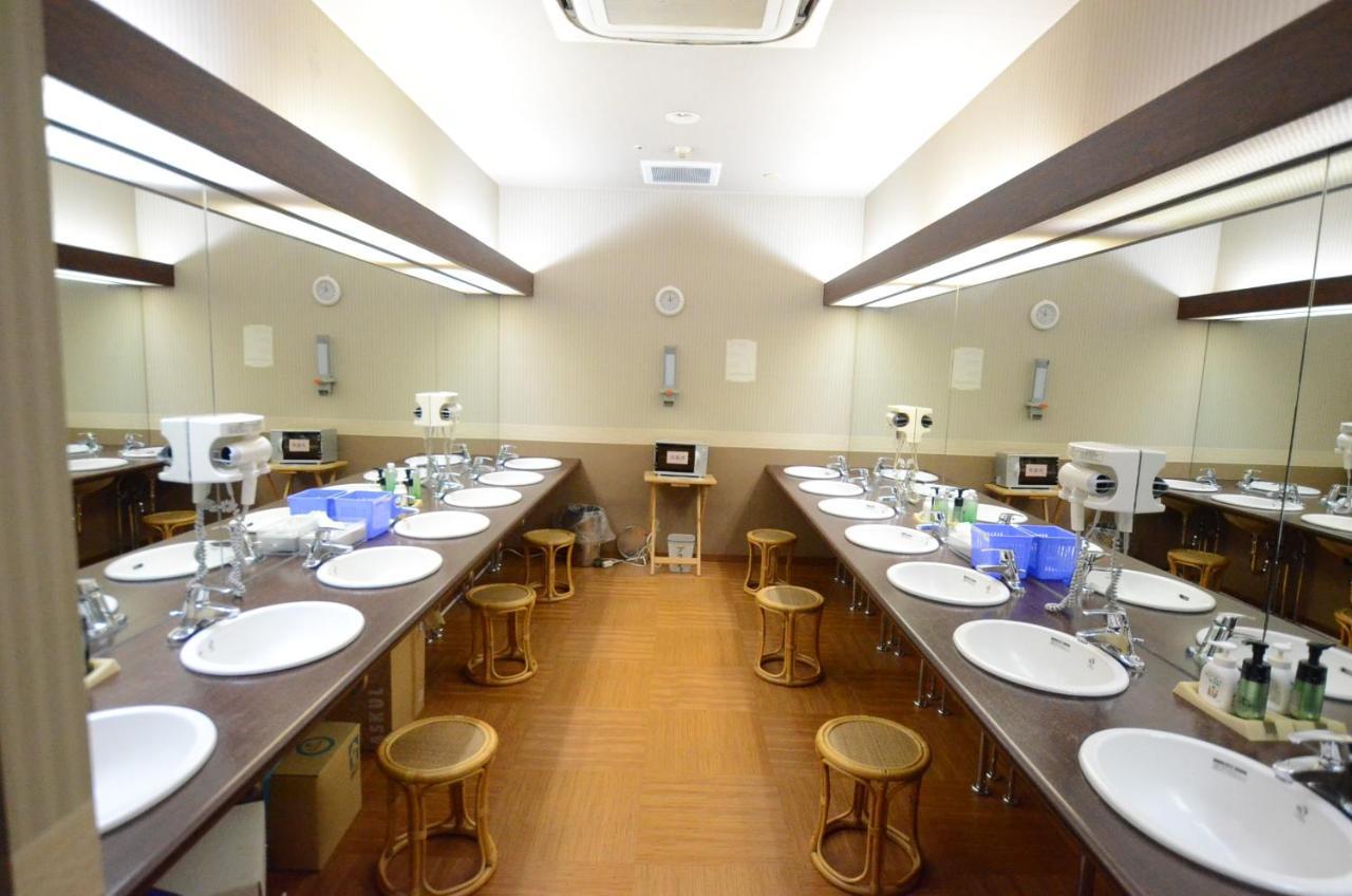 Kumamoto Capsule Hotel Экстерьер фото